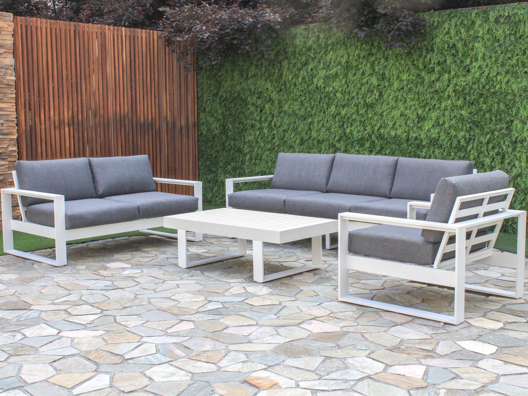 Manly Coffee Table | Sunlongarden